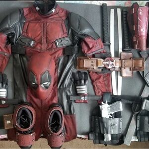 COPY - Deadpool 2 Cosplay must purchase both bundles for full costume